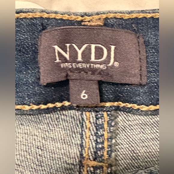NYDJ Women's Jeans Marilyn Straight Jeans
Size 6 - Picture 8 of 14